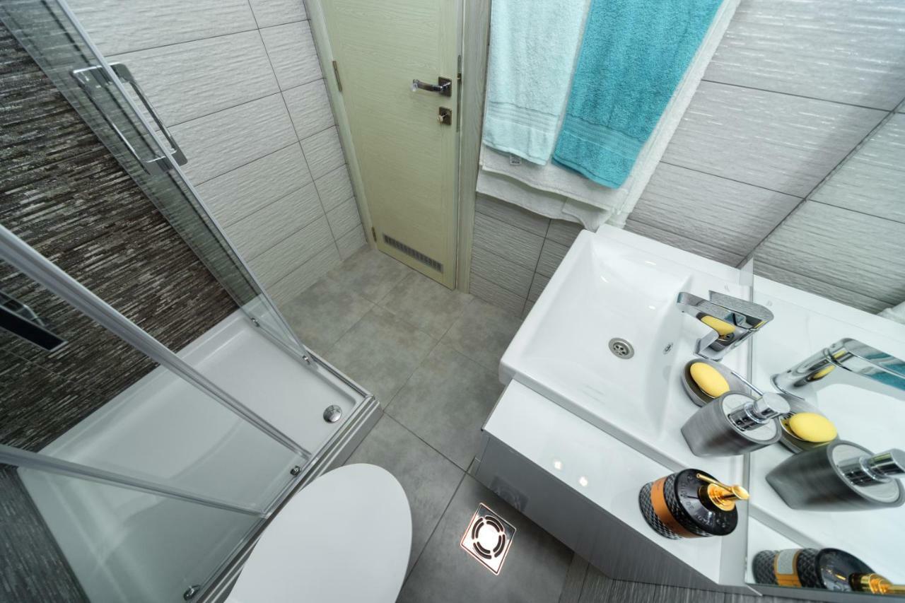 Apartmani Tref Petrovac Eksteriør billede