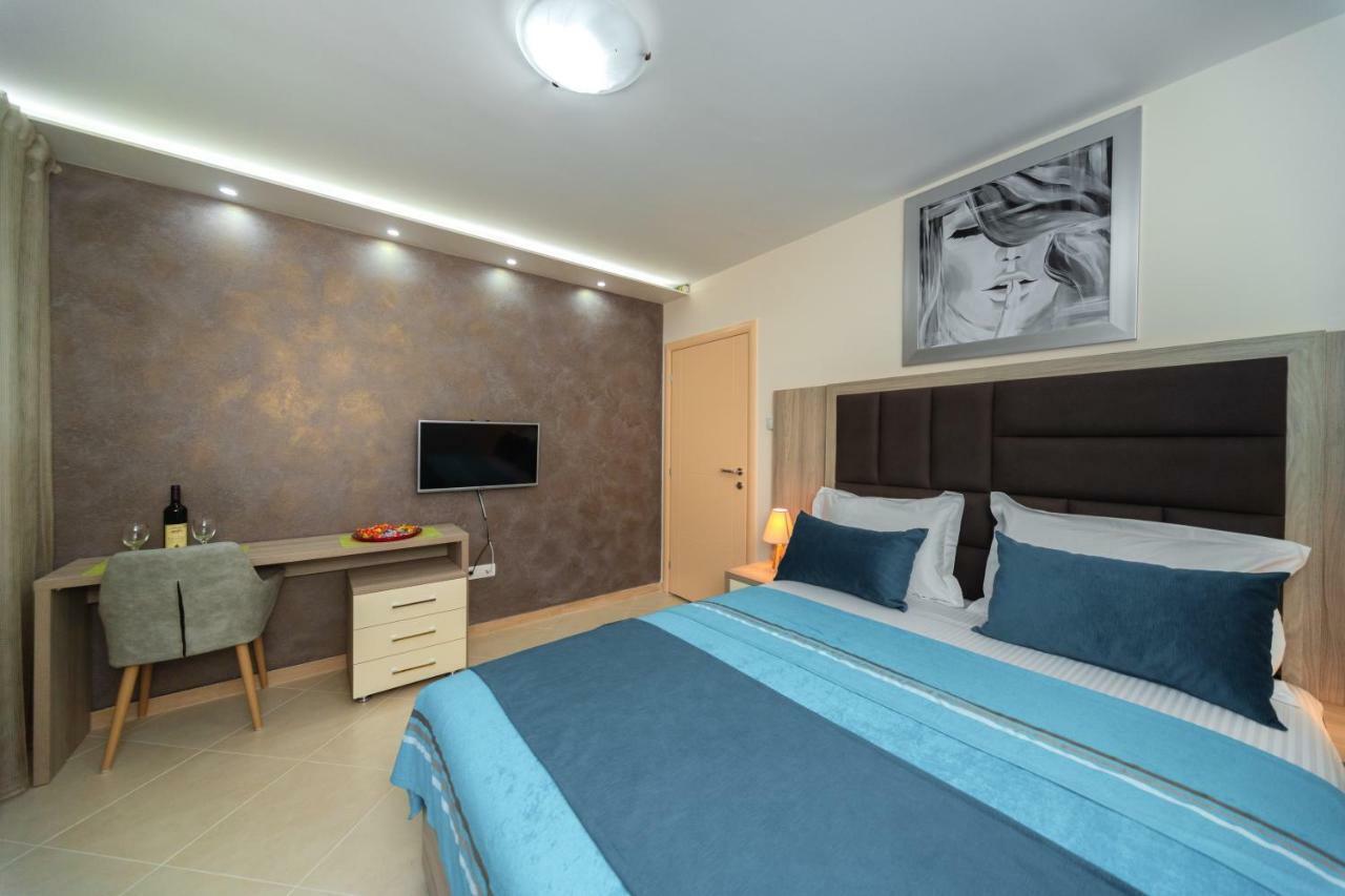 Apartmani Tref Petrovac Eksteriør billede